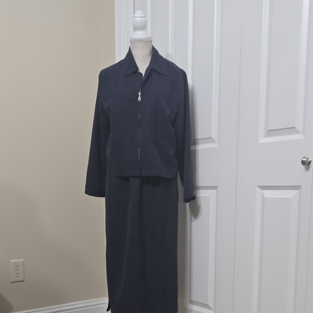 Classic Navy North West Outfitters Women's Skirt Set